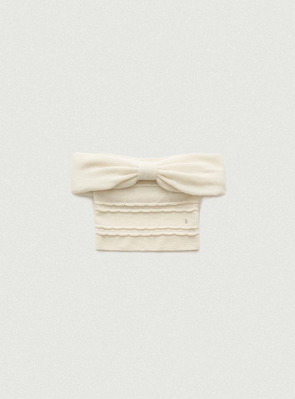 Ivory Ribbon Off-Shoulder Knit Top [12월 말 순차 배송]