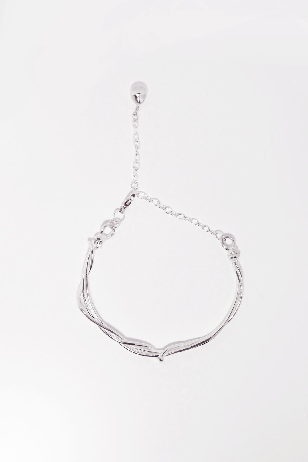 rough twist bracelet