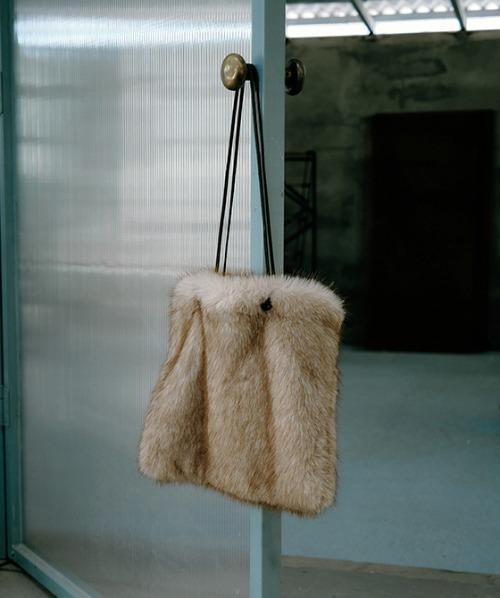 Ombre Fur Leather Bag (Beige)