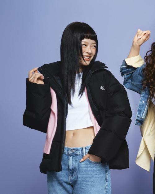 여성 숏랭스 스탠드 카라 푸퍼 재킷 J224676 BEH