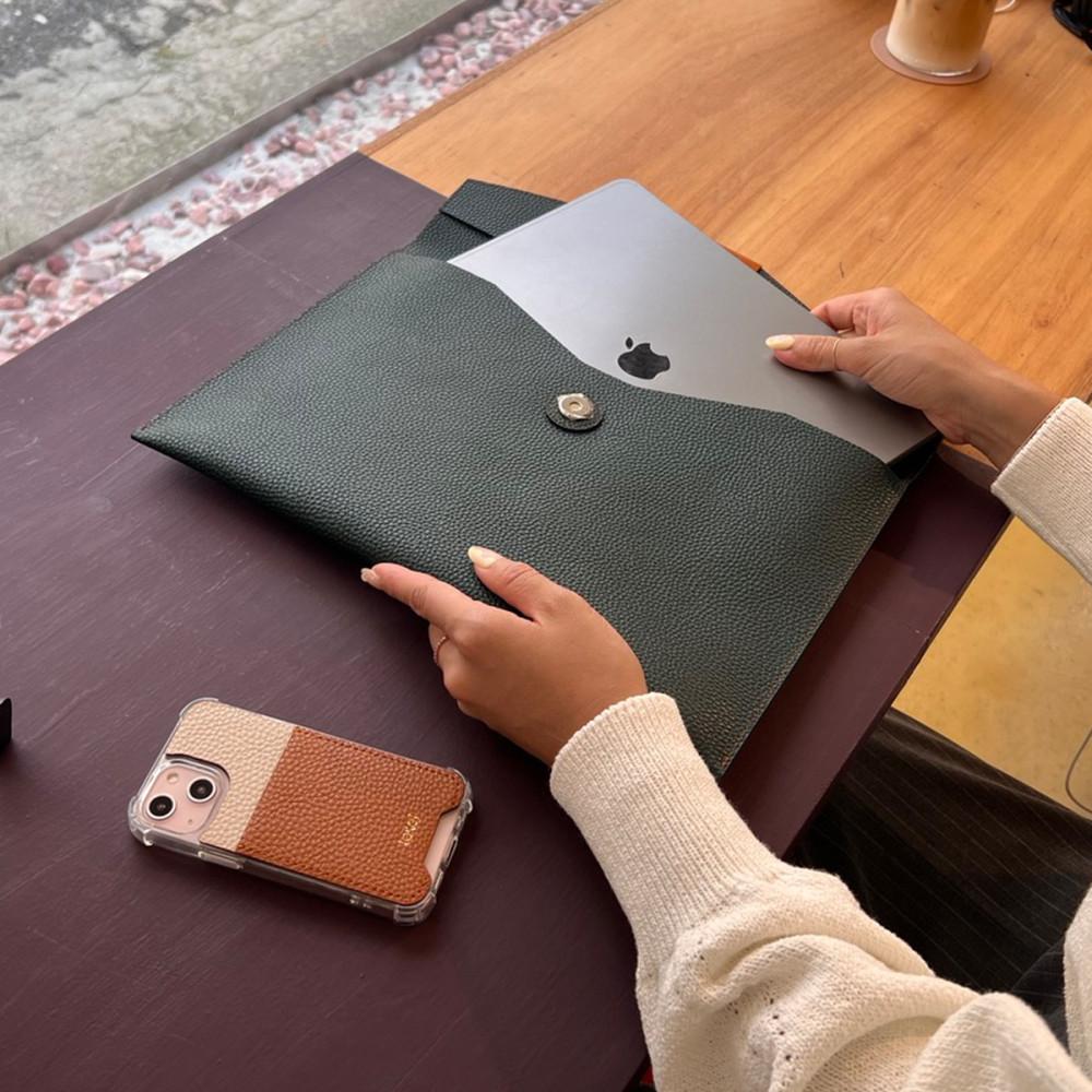 구떼 가죽 아이패드 노트북 가로형 파우치 17인치 클러치백 이니셜 각인