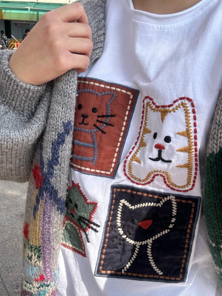 냥냥 패치 반팔 티셔츠