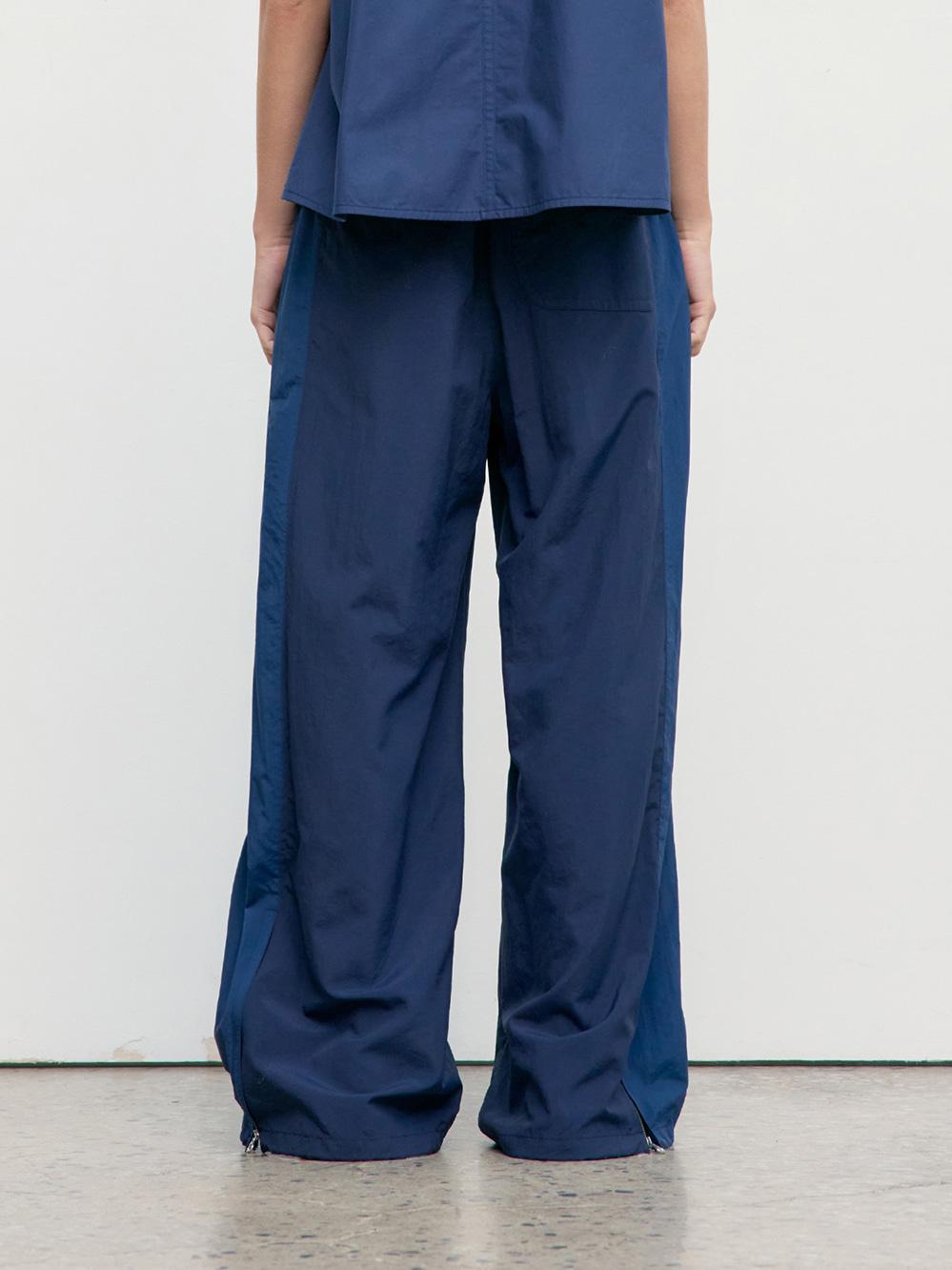 [4/8 예약배송] CONTRAST BANDING PANTS_NAVY