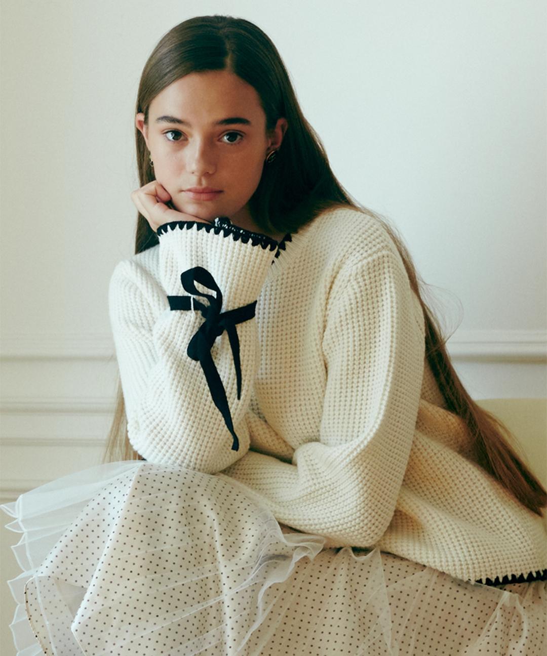 유어네임히얼 포근한 리본 소매 니트 (2COL) Y3T088