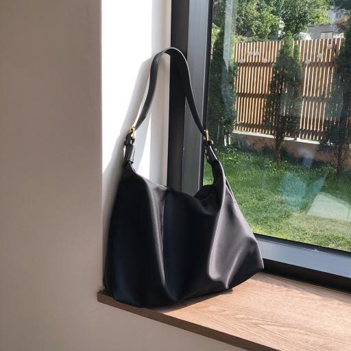 [국내제작] 리치 트윌 호보 방수 숄더 에코백