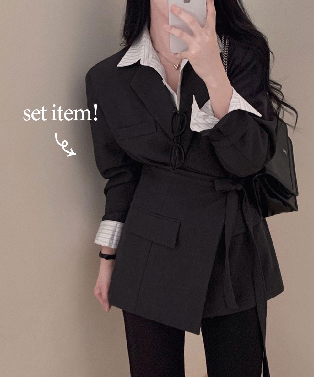 온유어리 [세트가격!🖤/오버핏]직각어깨 만들어주는,모노톤 오버핏 투버튼 자켓 + 레이어드 랩스커트 투피스 셋업 세트
