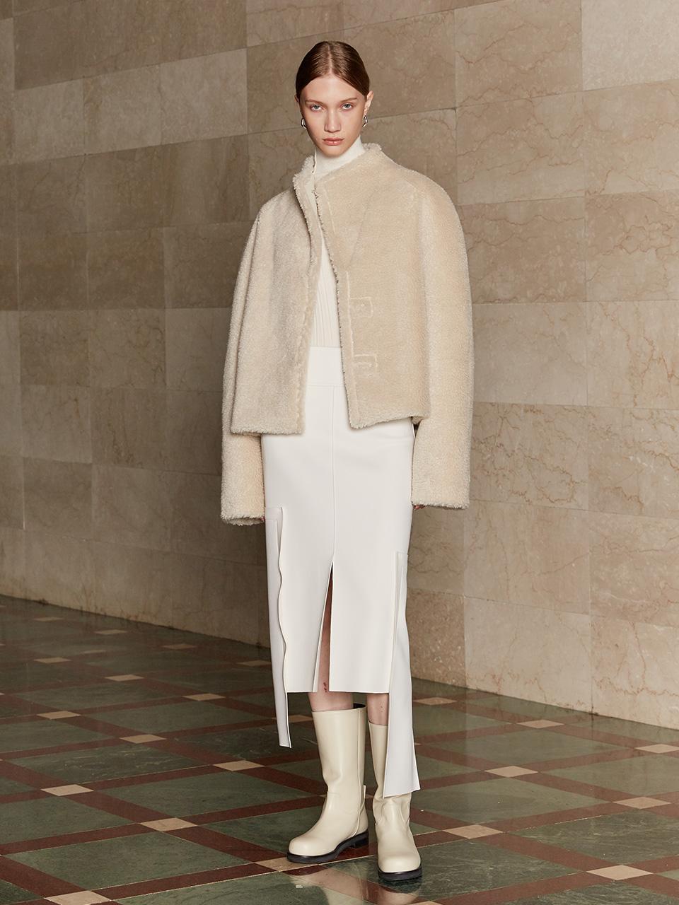 [뮤제]MUSEE_LEA Lambswool Shearing Reversible Mustang Coat_Ivory