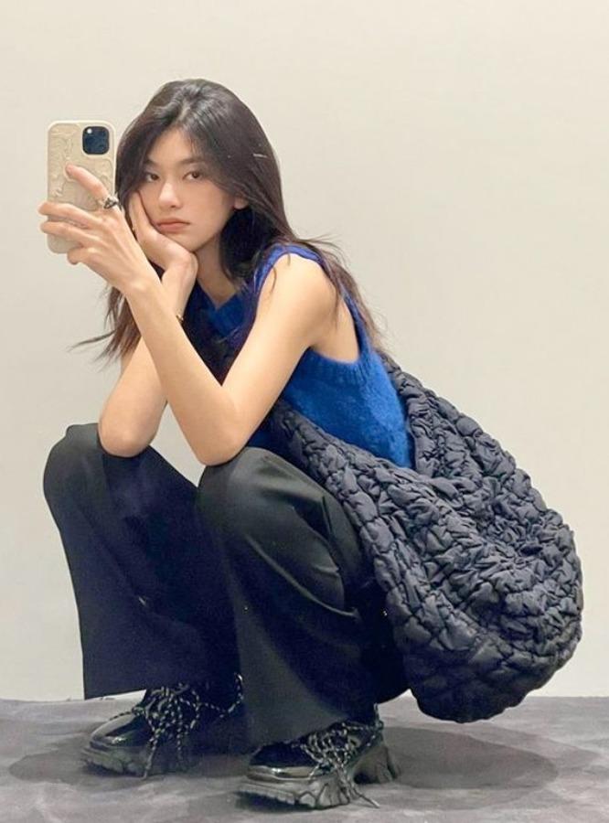 폼 컬러 퀄팅 보부상 크로스백 (빅사이즈)