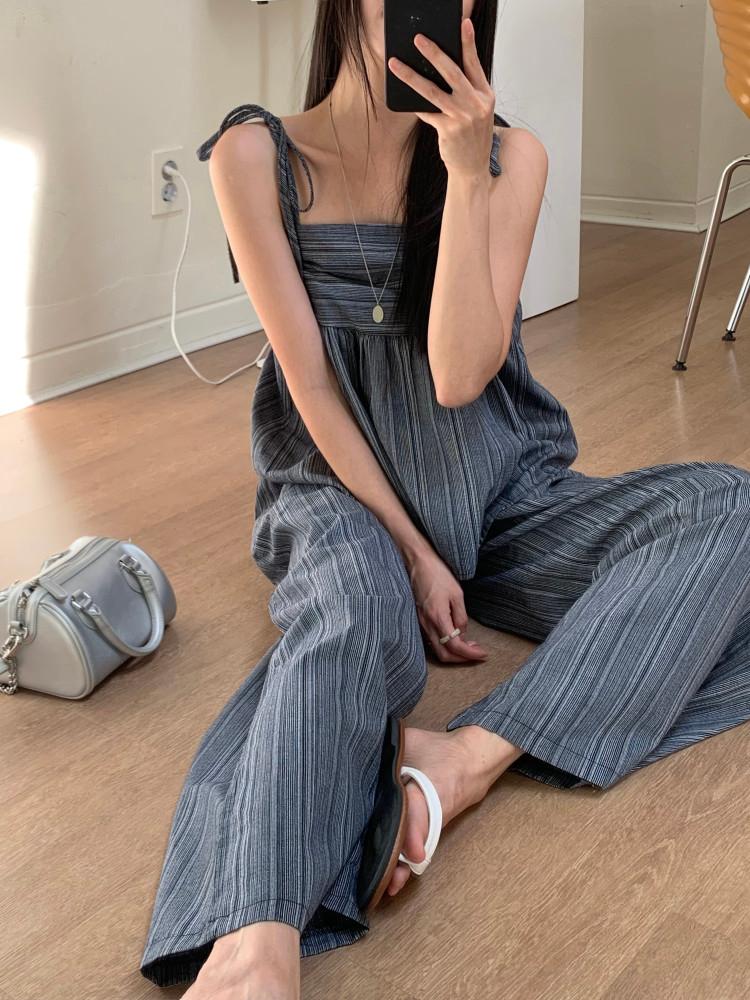 [여름셋업/휴양지룩] 윈드 스트라이프 스퀘어넥 리본 나시 블라우스 하이웨스트 밴딩 와이드팬츠 투피스 썸머 바캉스룩 휴가룩 바캉스룩 이지룩 2color