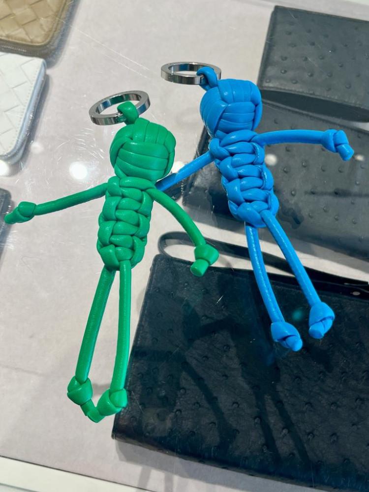 보테가베네타 참 키링 810817314 (2컬러)