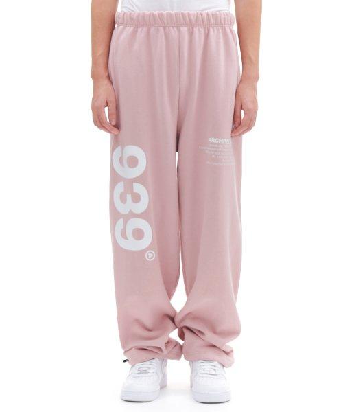 939 LOGO SWEAT PANTS (PINK)