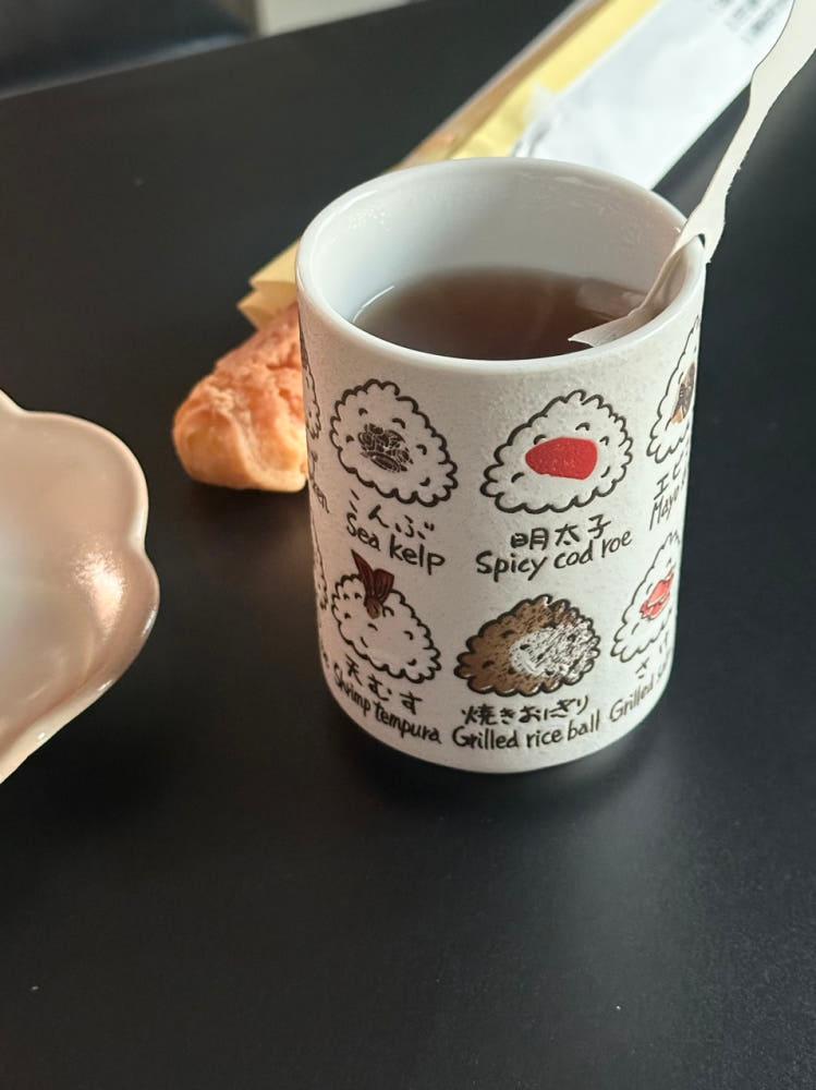 오니기리 덴뿌라 타코야끼 일식 찻잔 사케잔 물컵