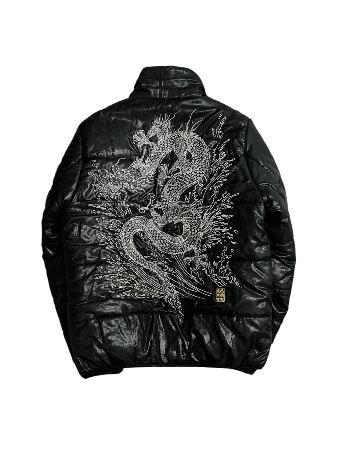 KARAKURI TAMASHII 絡繰魂 Orienatal Dragon Embroidery Down Jacket (XL)