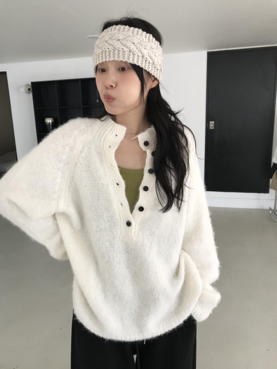 디플리 데즈 하이넥 플러피 반오픈 버튼 울 헤어리 니트 3colors/여유주문