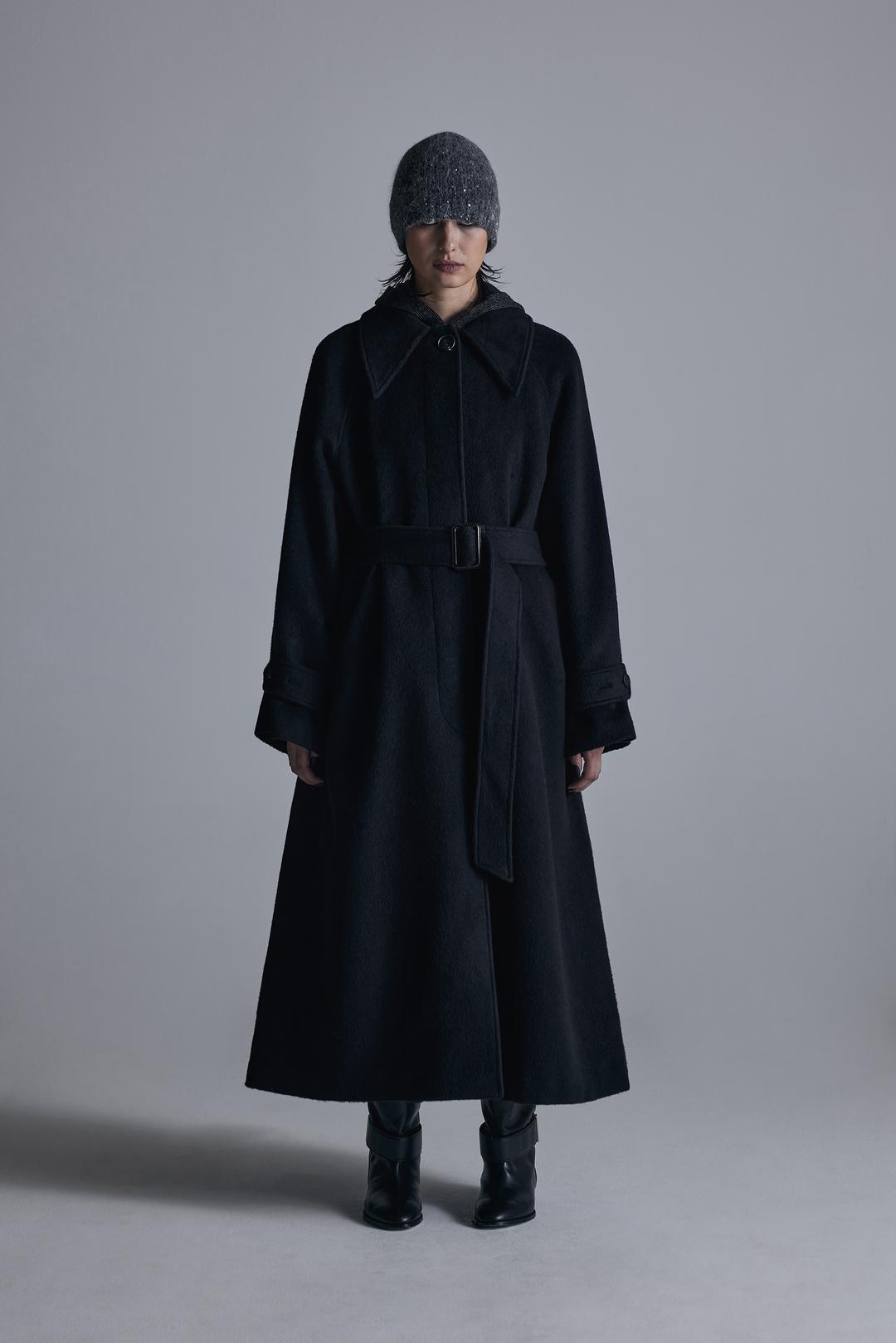 Traum Balmacaan Long Coat [ Black ]