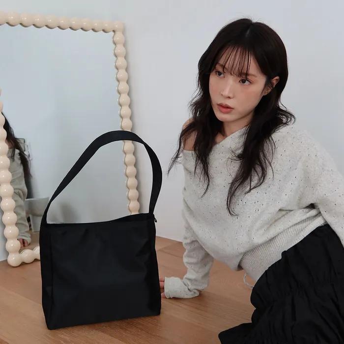 [시호시호 PICK][29CM 단독][5/14 예약발송] Comfy High Bag _ Black