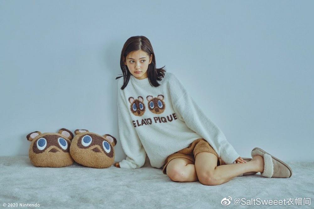 동물의 숲 옷 스웨터 굿즈 쿠션 너구리 실내복 퍼 귀여운 캐릭터 슬리퍼 4종