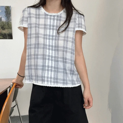 레이스띠 언발 오픈 핀턱 반팔 블라우스