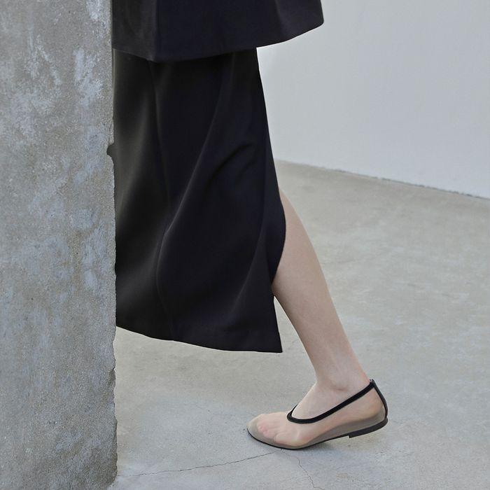 TOV Round Flats (3color)