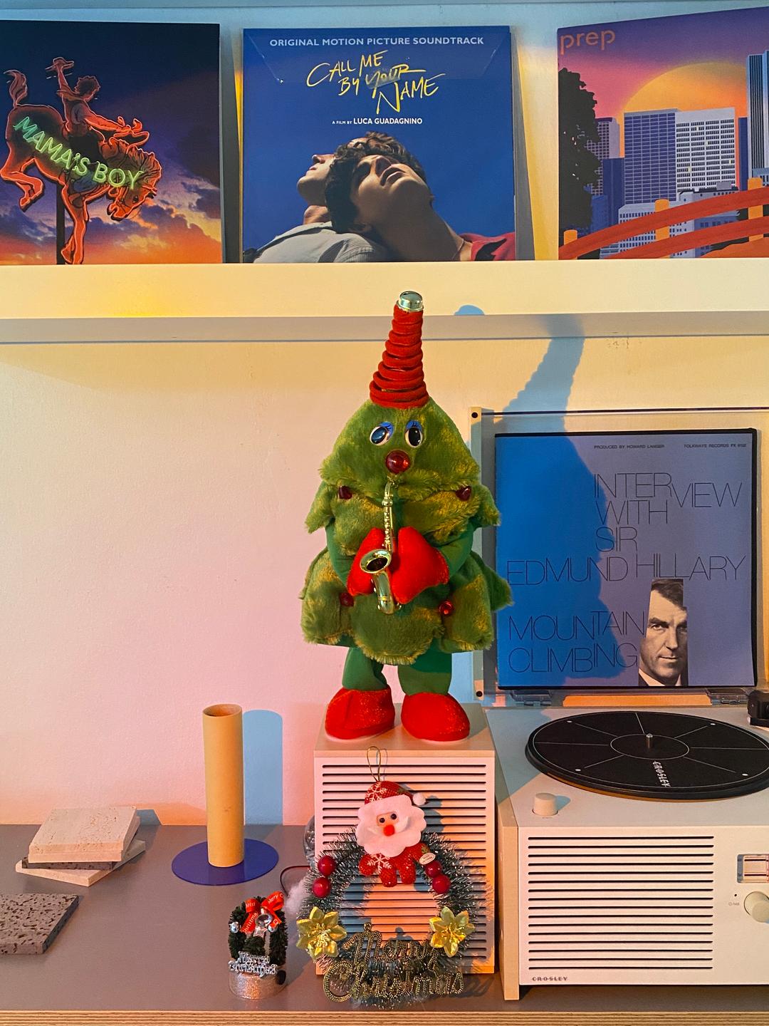 춤추는트리인형 크리스마스 댄싱 트리 인형 장식 소품 색소폰