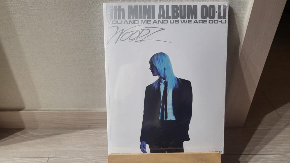 (미개봉) 우즈(WOODZ) - 미니 5집 OO-LI [FREE Ver.] CD