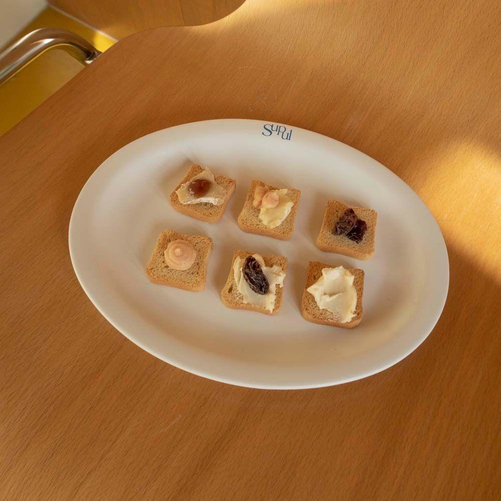 Supul Ceramic Oval Plate -White