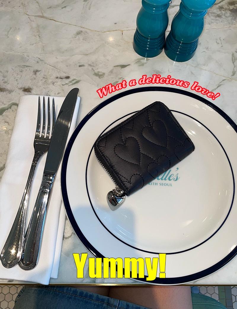 Heart Quilting Wallet_ Black