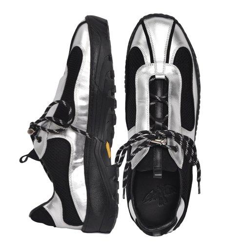 DV HIKE TRACKERS 02
