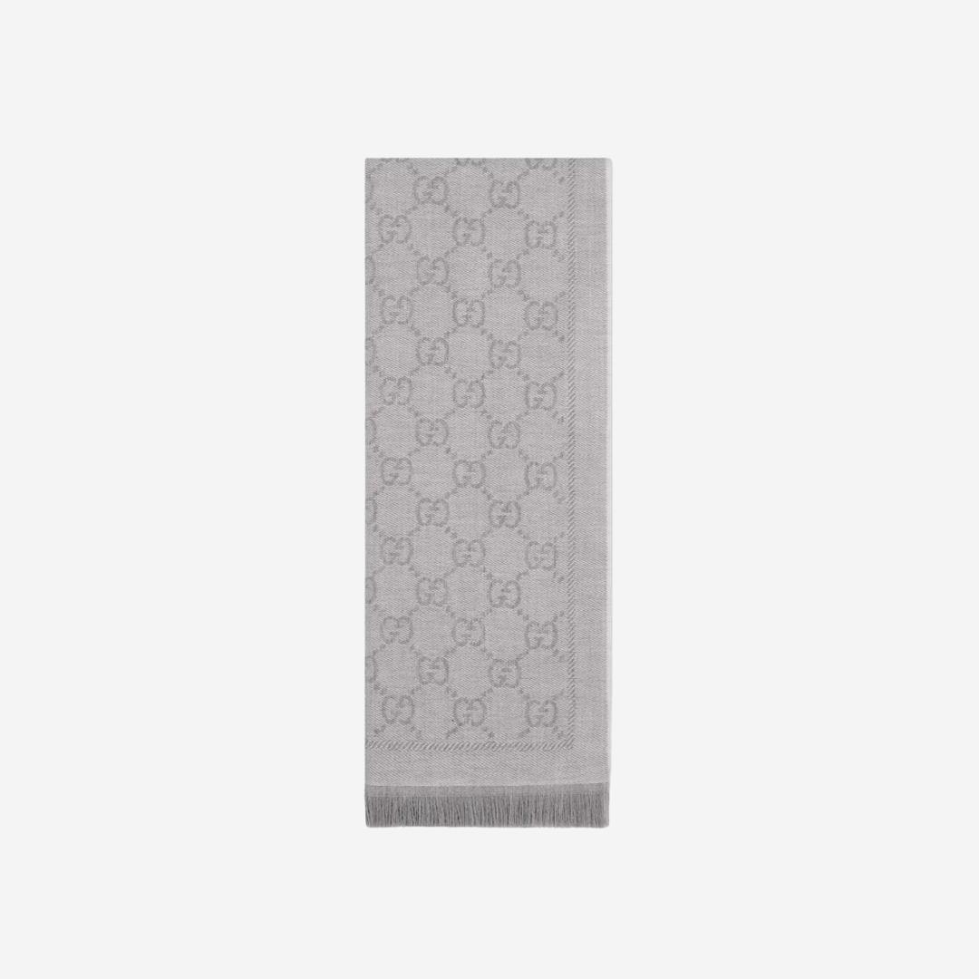 Gucci GG Jacquard Knitted Scarf Silver