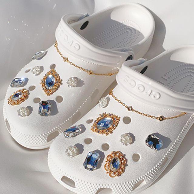 [made] Baroque Gold 바로크 골드 보석 지비츠 세트 / 진주 꽃 파츠 신발 실내화 꾸미기 세트