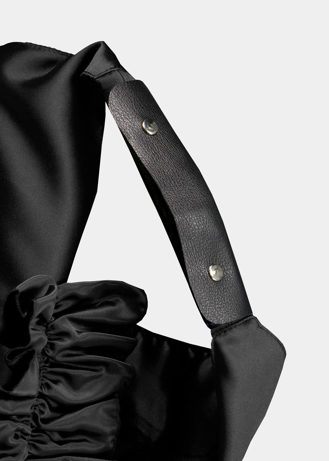 [11/11 출고] ORIGAMI RUFFLE BAG - BLACK