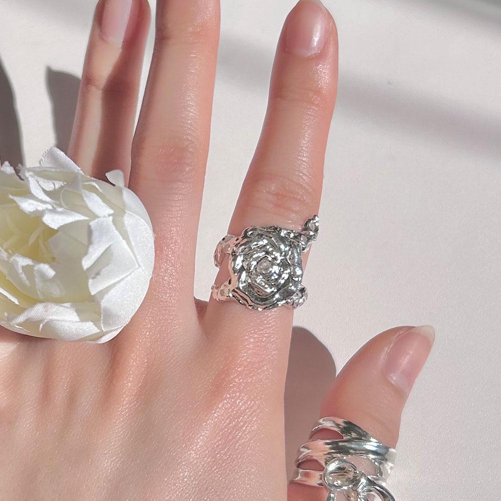 35% Vintage Rose Ring