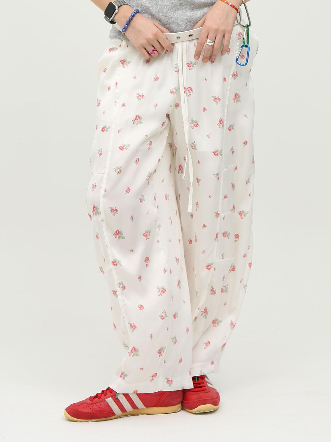 minie pants / 미니 팬츠