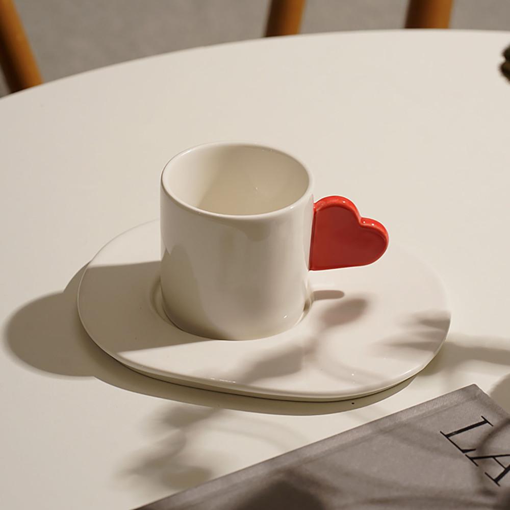 그레이스홈 하트 머그 커피잔 컵앤소서 홈카페 150ml
