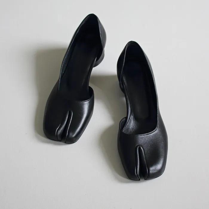 NOIINGbyJAMT TABI 022 BK 타비 사이드오픈 펌프스