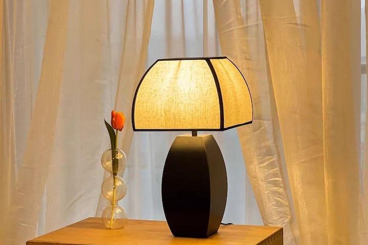 [해외] 빈티지 원목 우드 린넨 단스탠드 인테리어조명 3색조명