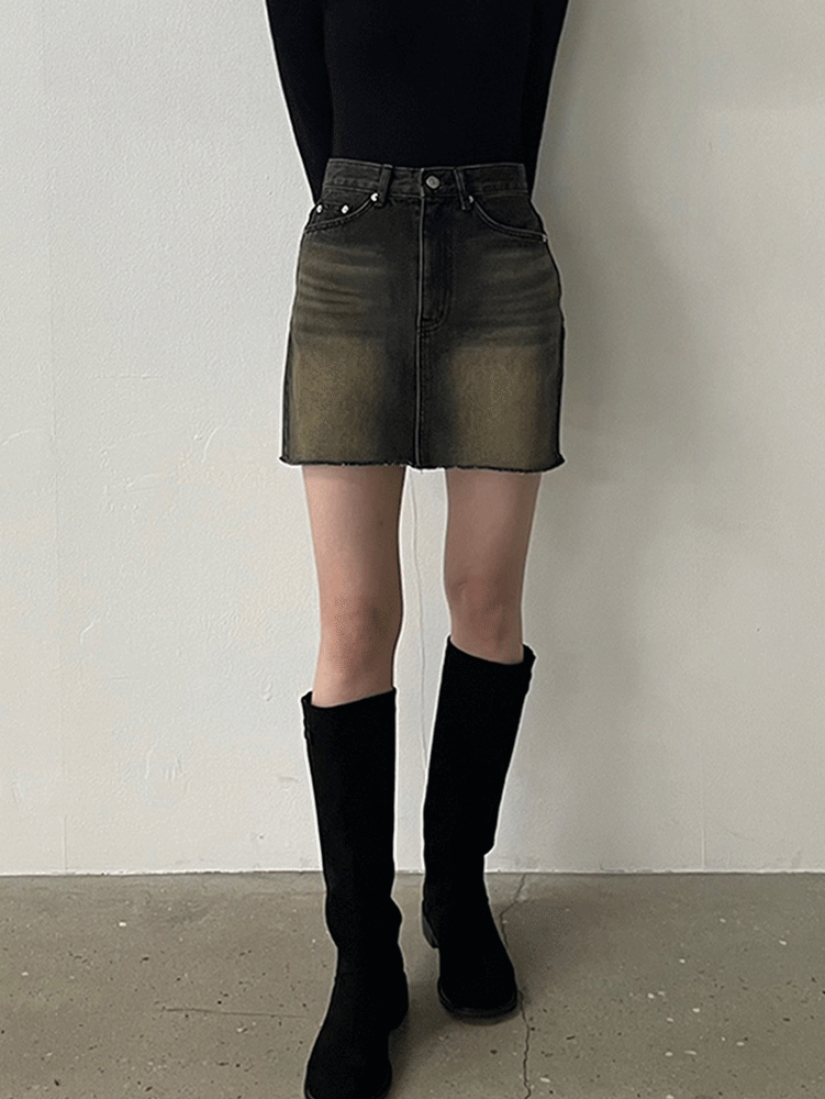 다크 빈티지워싱 데님 미니스커트