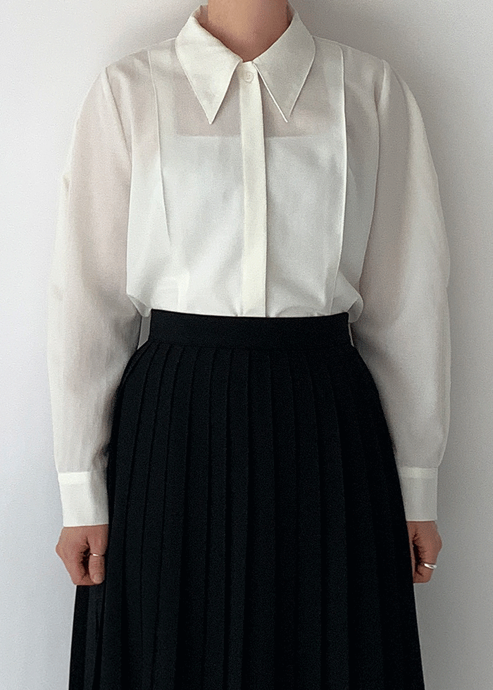 커브 핀턱 블라우스