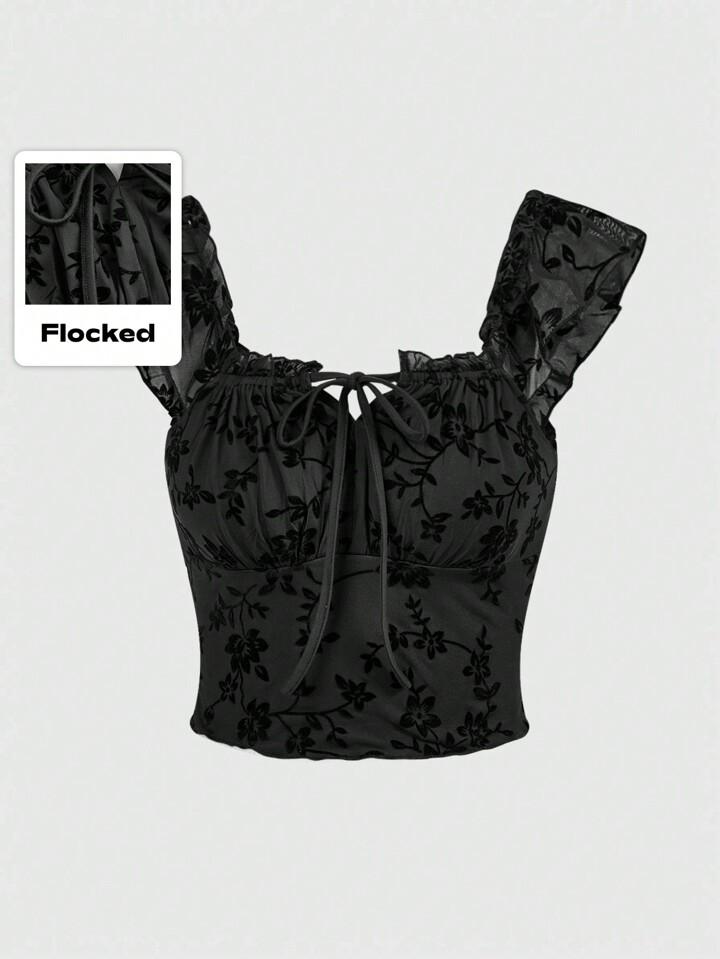 Goth Summer Gothic Style Crop Top For Women With Floral Print Fabric, Pleats & Bowknot Decoration