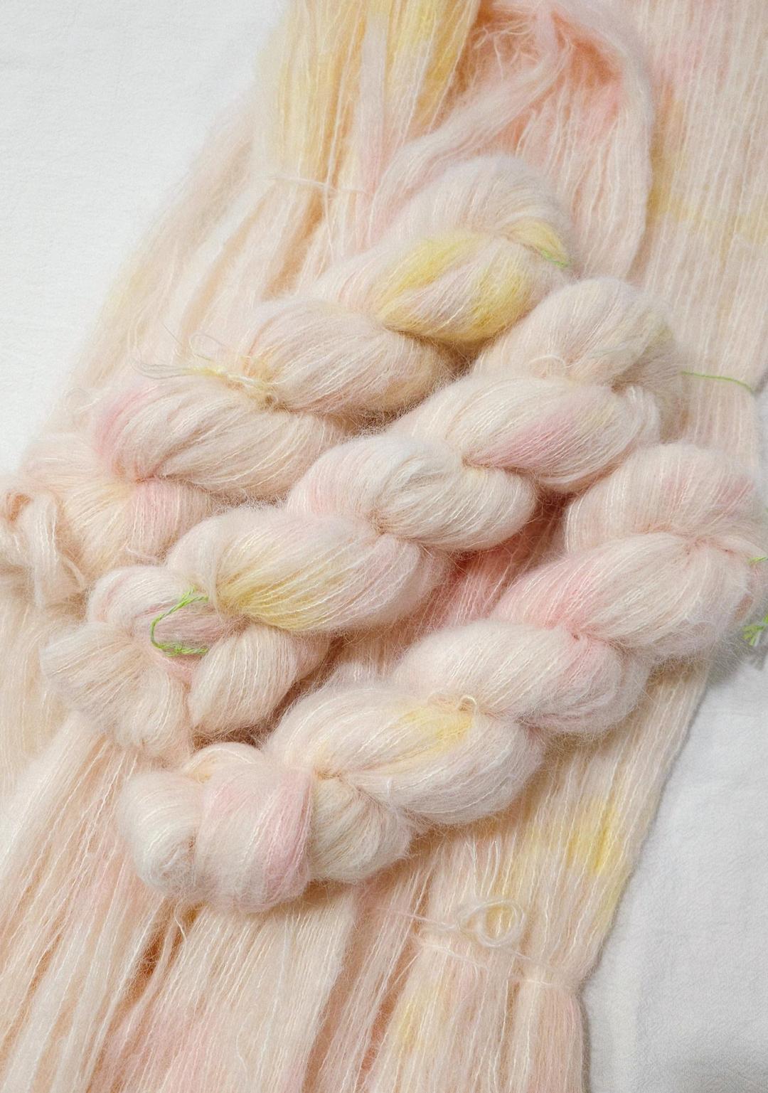 손염색실 핸드다잉얀 [피치코블러] 레이지플래닛 알파카 실크 레이스 뮬징프리 모헤어