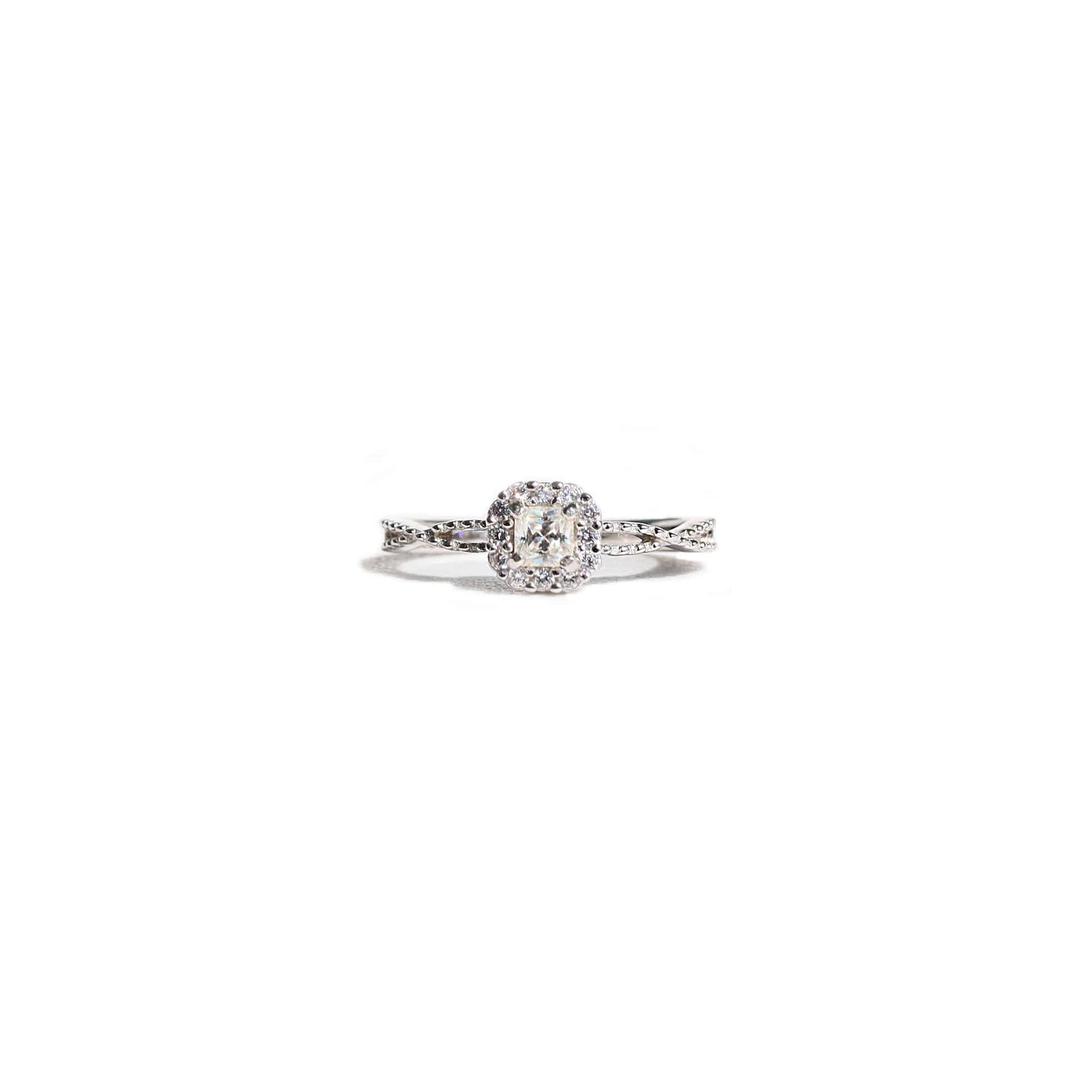 모이사나이트 0.3ct 프린세스컷 링