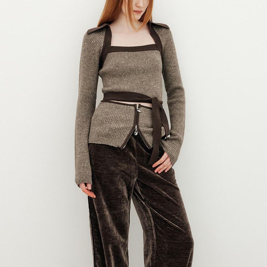 Yuse GLITTER CUT OUT STRAP KNIT TOP | 후루츠패밀리