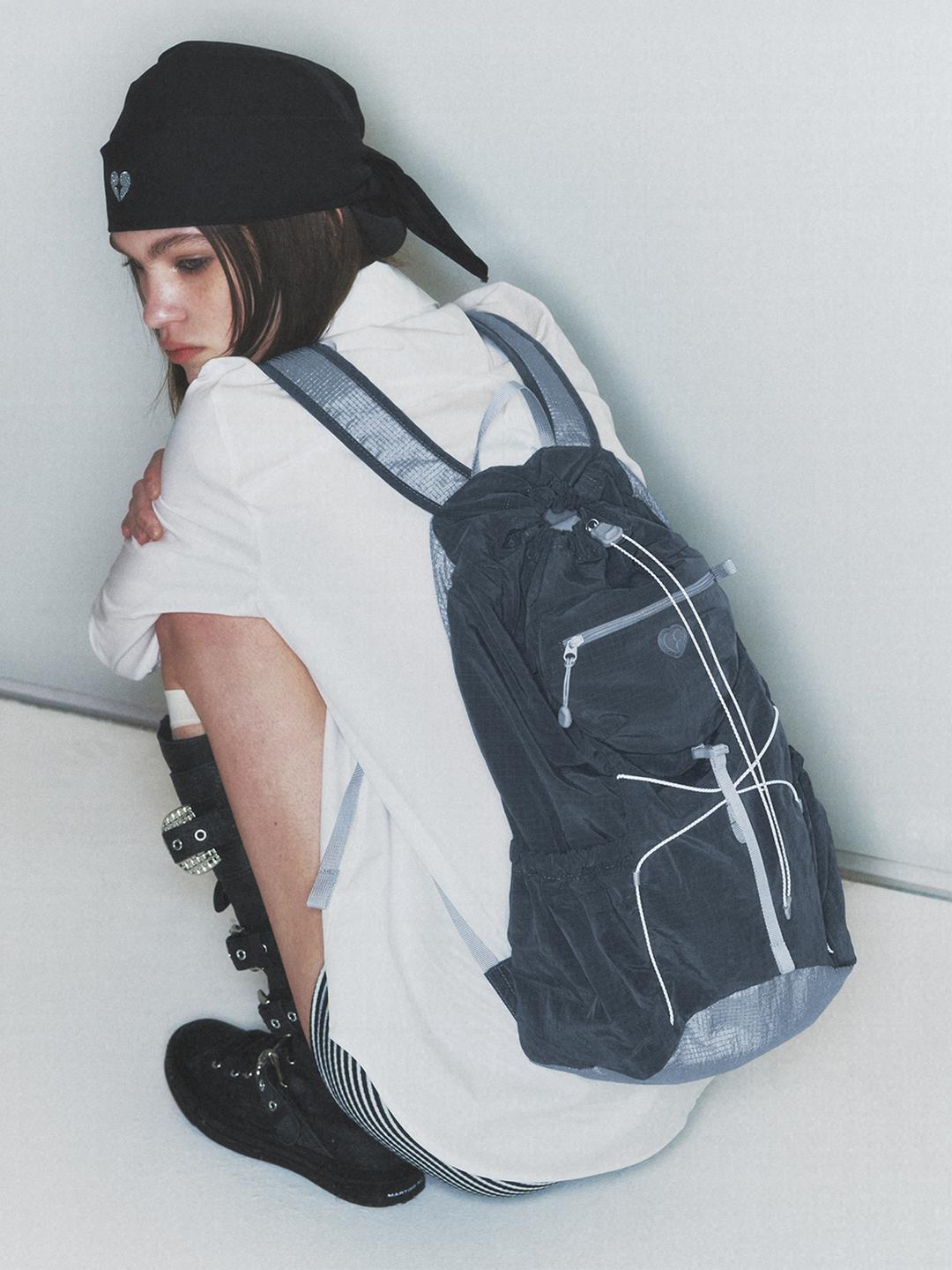 AIRY POCKET BACKPACK - CHARCOAL