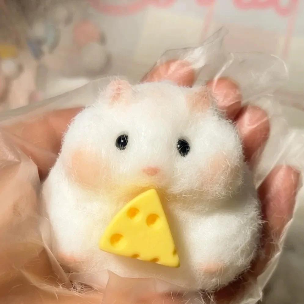 Taba Squishy 장난감 모치 장난감, 솜털 실리콘 솜털 귀여운 햄스터, 수제 스퀴시 장난감, 태비 햄스터 스트레스 해소 손 휴식 선물