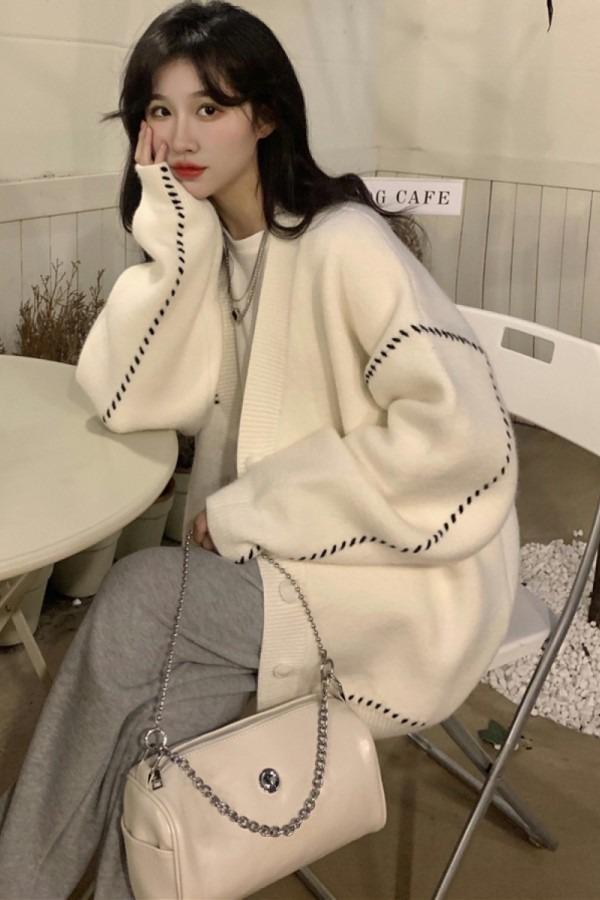 핑크프릴 리프 스티치 포인트 브이넥 긴팔 롱슬리브 오버핏 니트 가디건