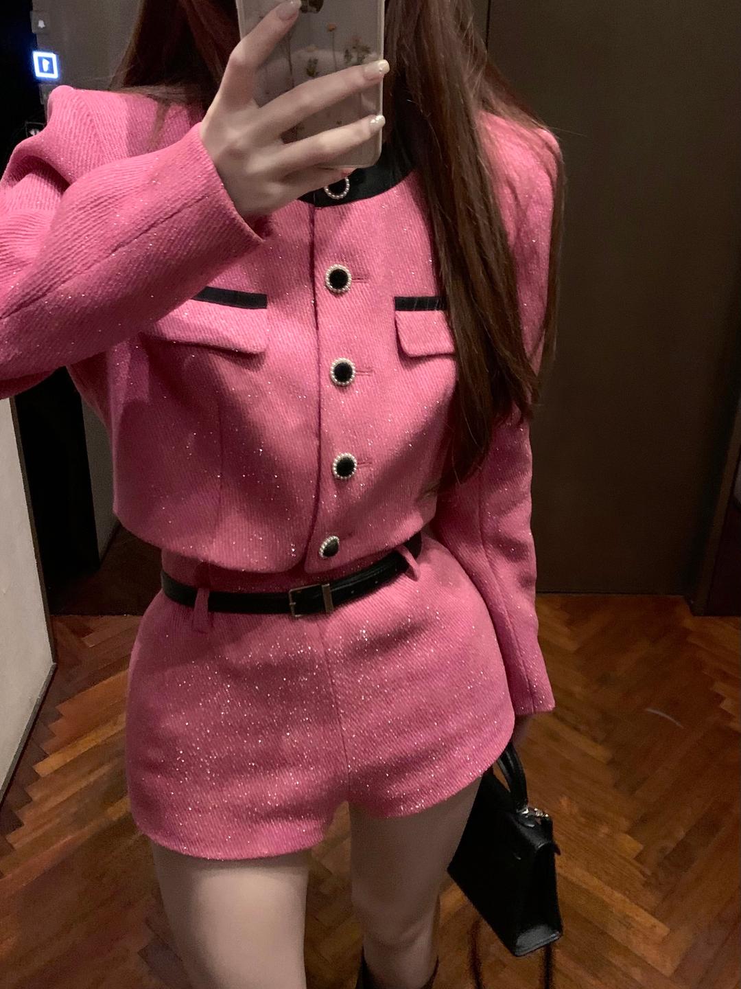 찐 핑크 숏팬츠 투피스 (벨트포함)