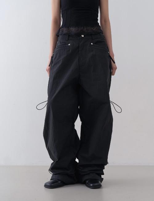 로웨어 back string buckle pants