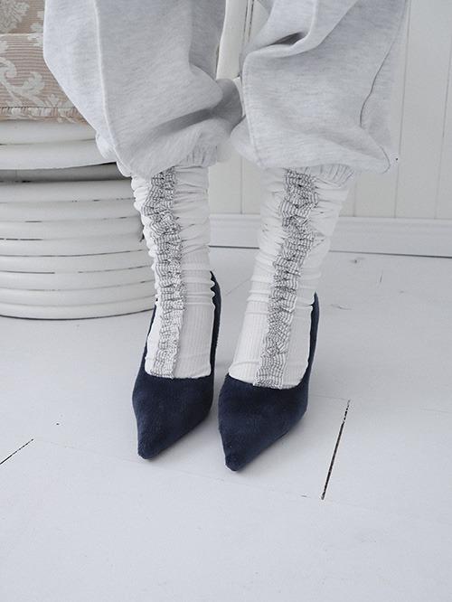 shirring frill socks, white