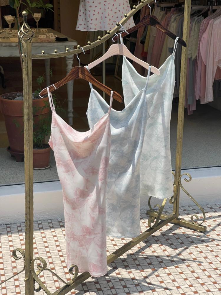 마블링 슬립 드레이프 새틴 미니원피스