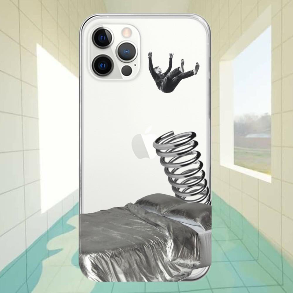 Dive in to the bed 폰케이스 젤리하드 심플 키치케이스